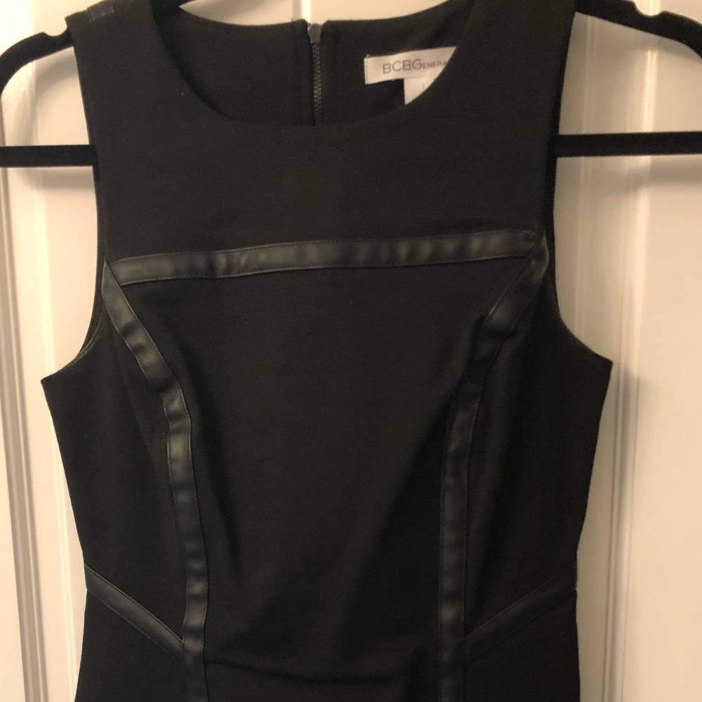 BCBGeneration Black Mini Dress Size: 2 Like New
